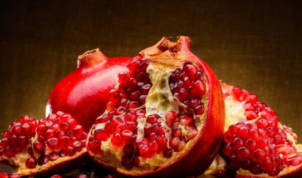 河南孟州石榴丰产合理树体结构及修剪要点